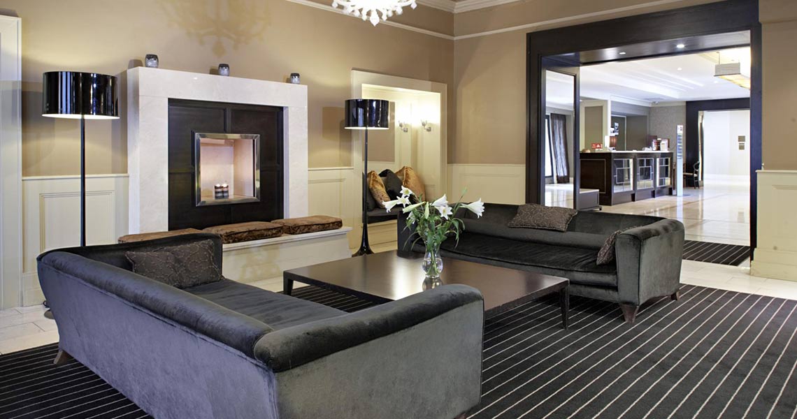 Foyer at the the Shamrock Lodge Hotel.